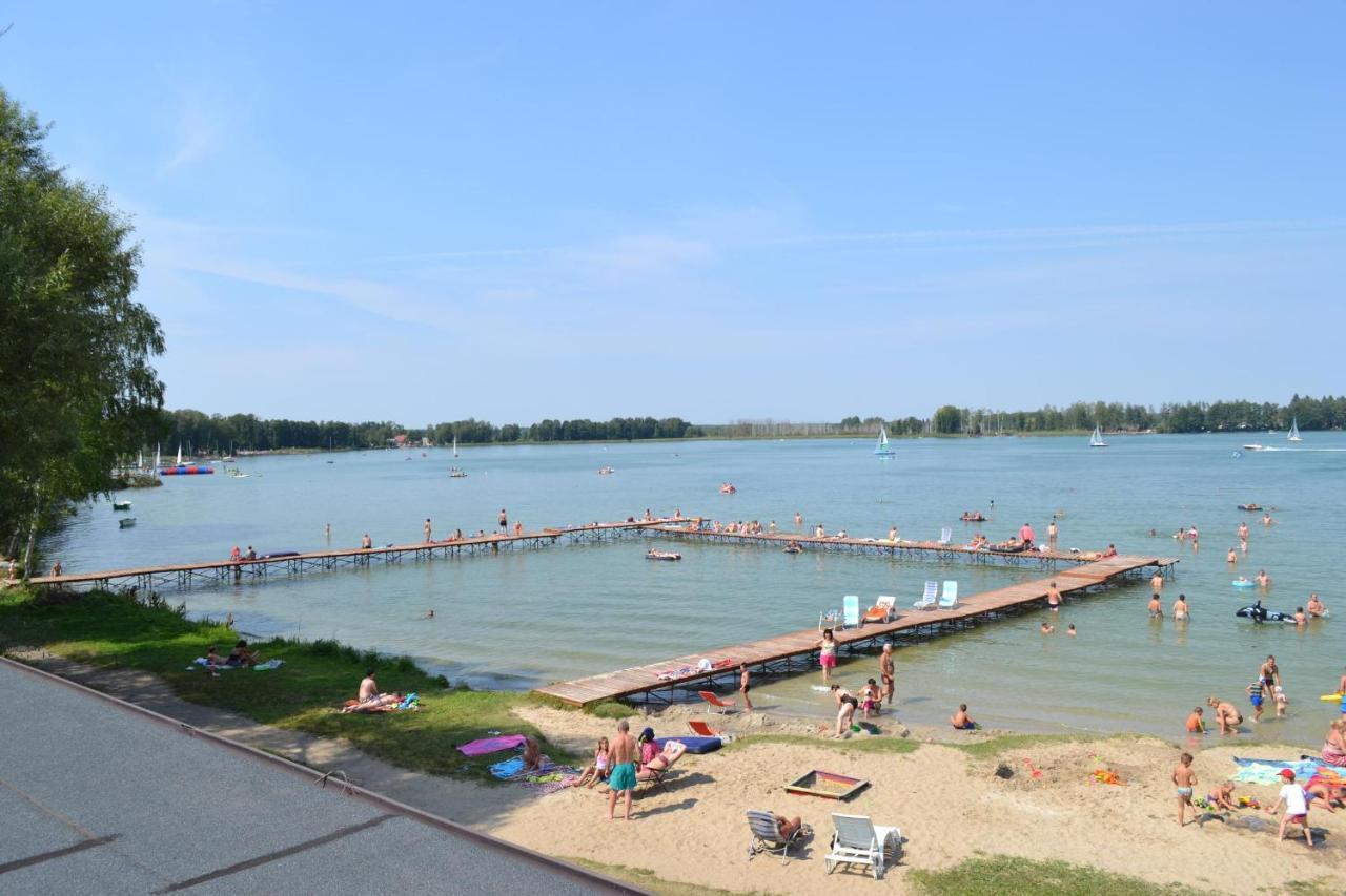 "Vanilla" Pokoje I Apartamenty Nad Brzegiem Jeziora Okuninka Exterior photo