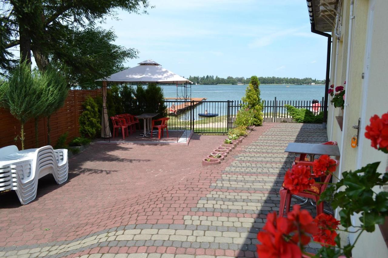 "Vanilla" Pokoje I Apartamenty Nad Brzegiem Jeziora Okuninka Exterior photo