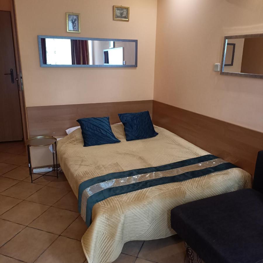 "Vanilla" Pokoje I Apartamenty Nad Brzegiem Jeziora Okuninka Exterior photo
