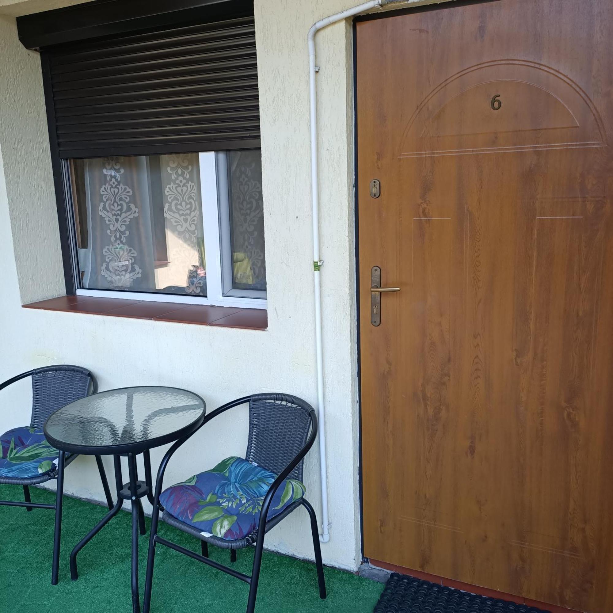 "Vanilla" Pokoje I Apartamenty Nad Brzegiem Jeziora Okuninka Exterior photo