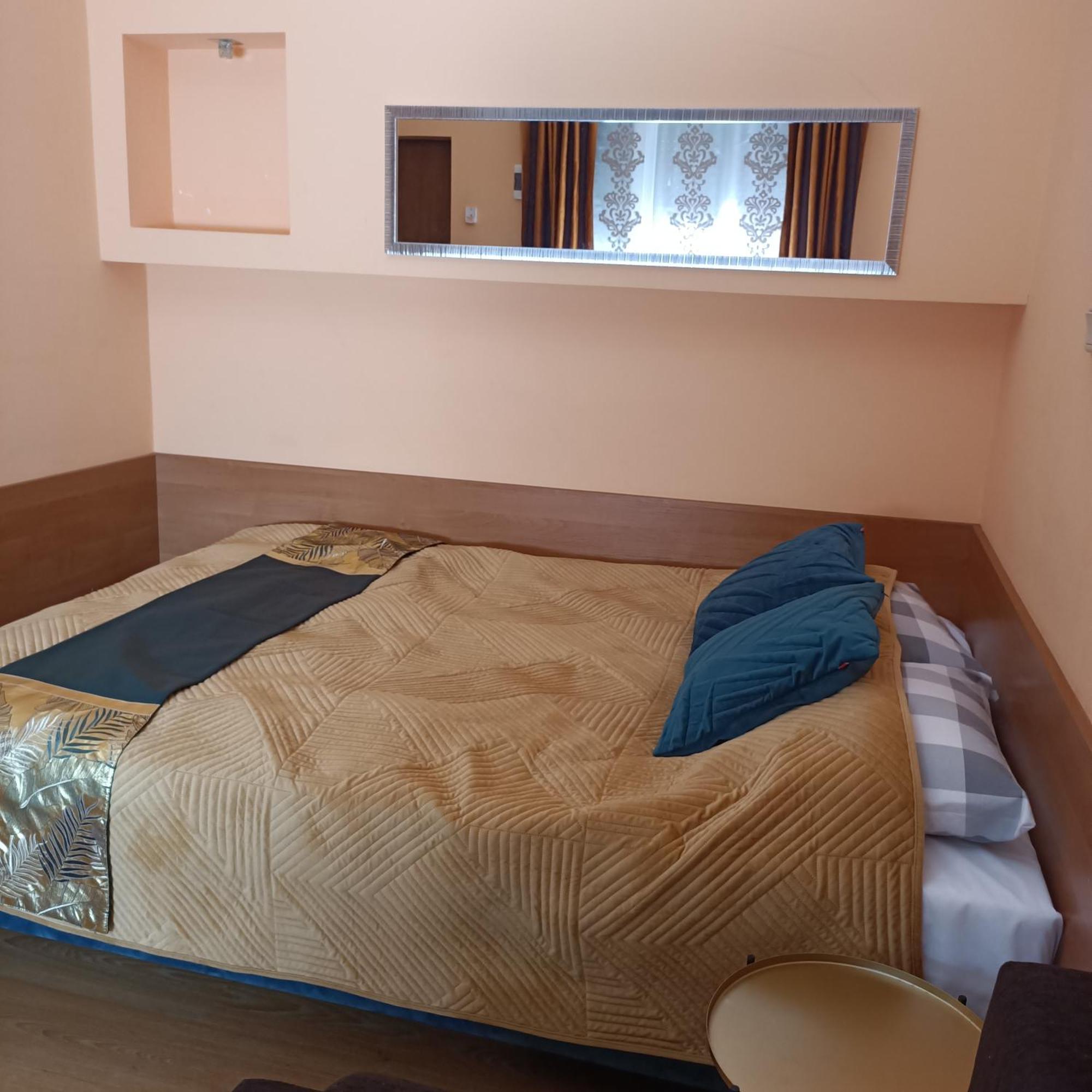 "Vanilla" Pokoje I Apartamenty Nad Brzegiem Jeziora Okuninka Exterior photo