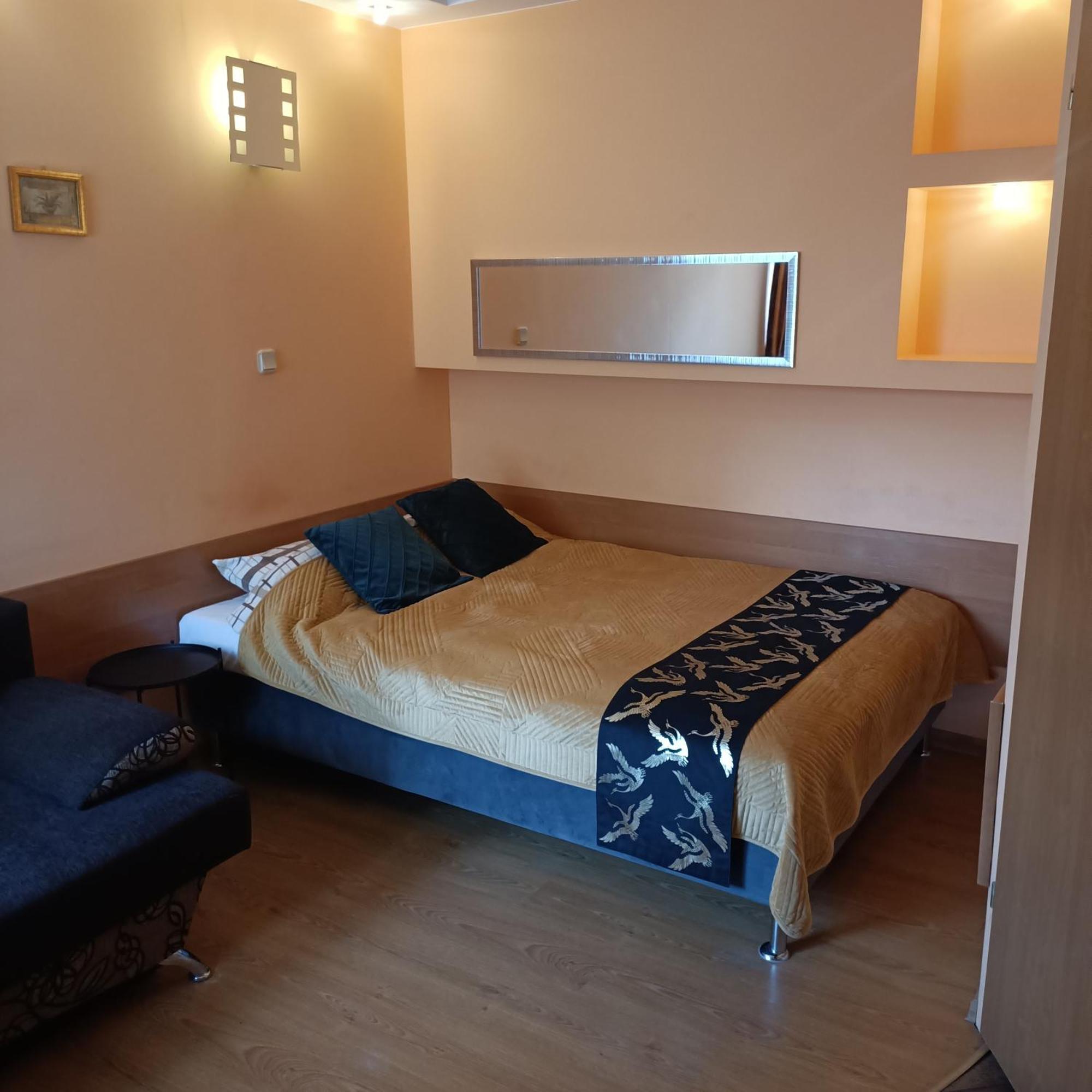 "Vanilla" Pokoje I Apartamenty Nad Brzegiem Jeziora Okuninka Exterior photo