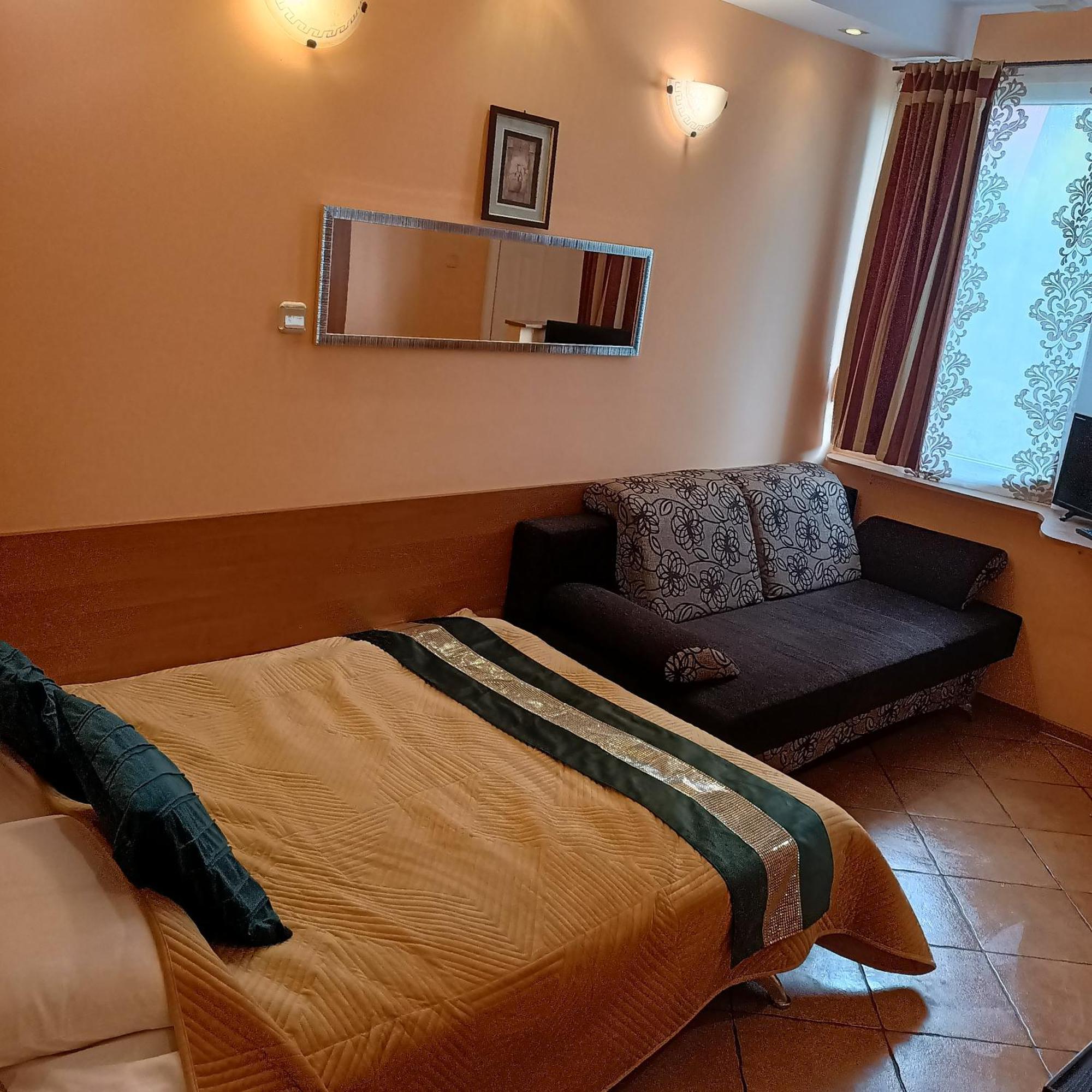 "Vanilla" Pokoje I Apartamenty Nad Brzegiem Jeziora Okuninka Exterior photo