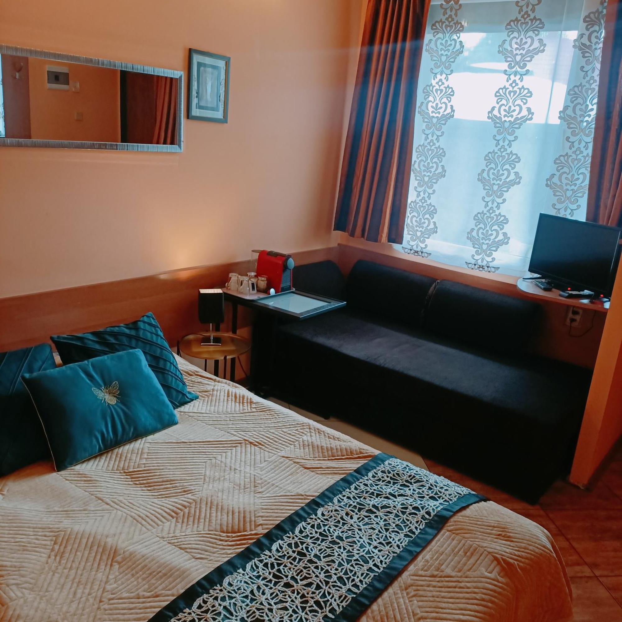 "Vanilla" Pokoje I Apartamenty Nad Brzegiem Jeziora Okuninka Exterior photo